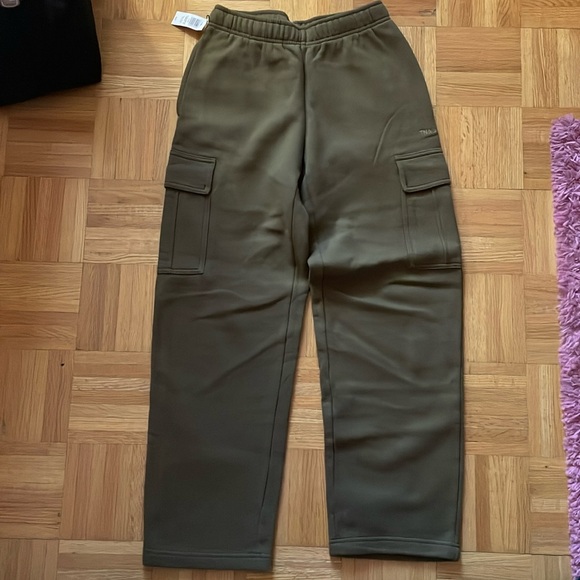 NWT-COZY FLEECE MEGA CARGO™ SWEATPANT mire green - Picture 2 of 5